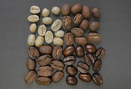 Café de tueste natural, torrefacto y mezcla: ¿en qué se diferencian?