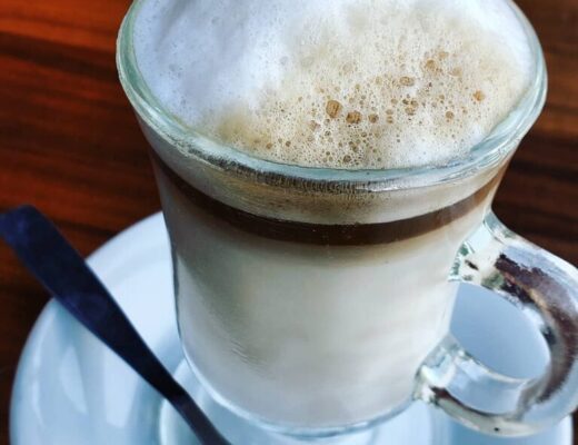 Cómo es un café lágrima