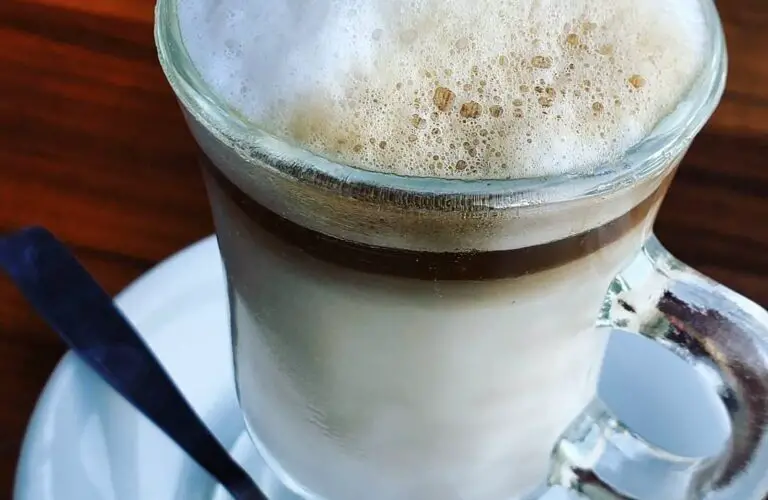 Cómo es un café lágrima