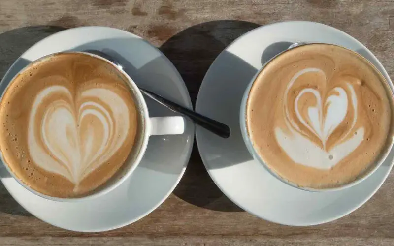 Qué pasa si combino café con leche