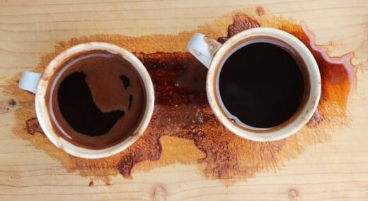 Qué pasa si el café se pone negro