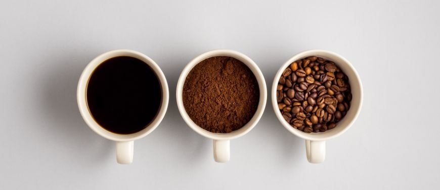 una taza de cafe cuanta cafeina tiene